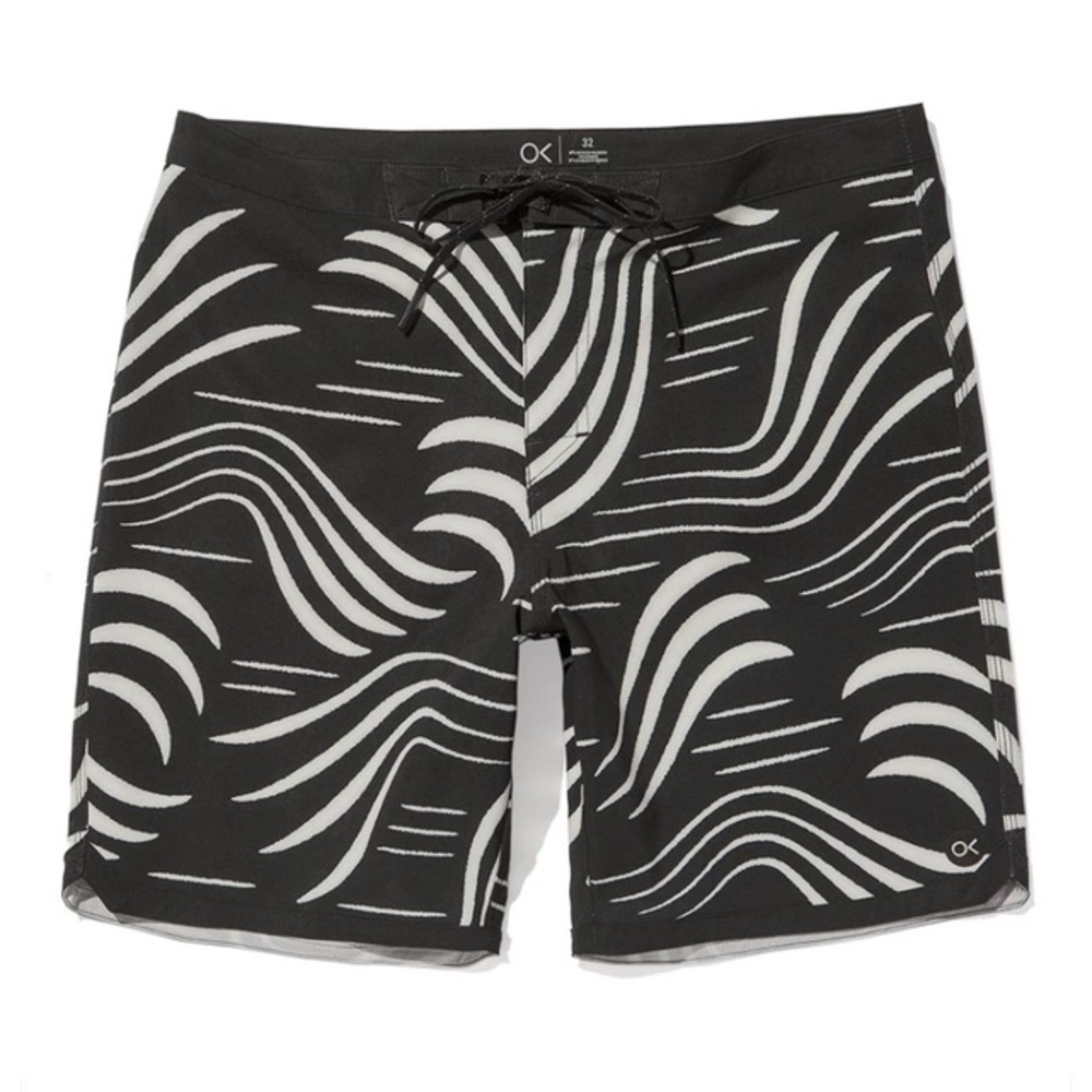 Outerknown Dobby Modern Scallop Swim Trunks in Black and White, 36